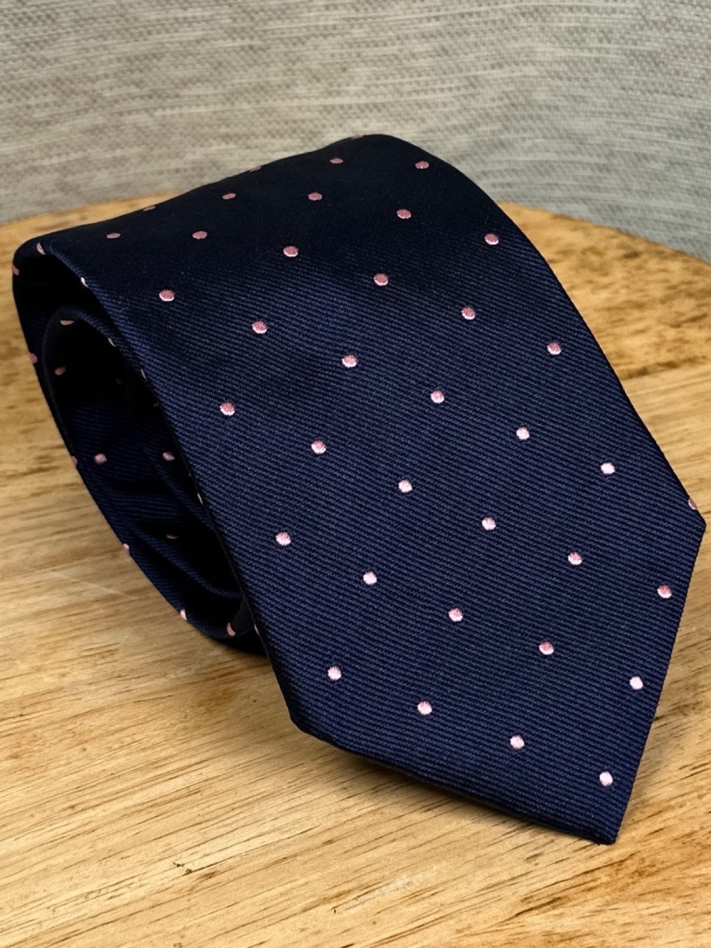 Brooks Brothers Silk Polka Dot Pink Navy Blue Twill Made in USA 3.5in Tie